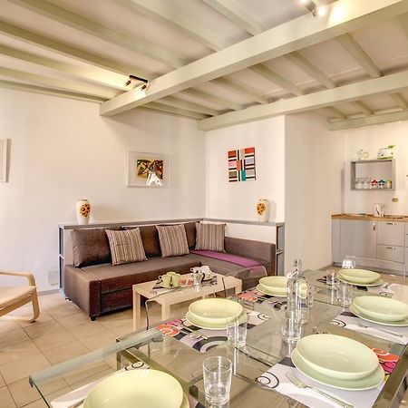 Three Bedroom Apartment Campo dei Fiori Roma Esterno foto