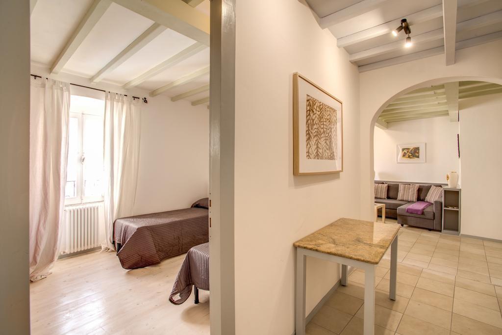 Three Bedroom Apartment Campo dei Fiori Roma Esterno foto