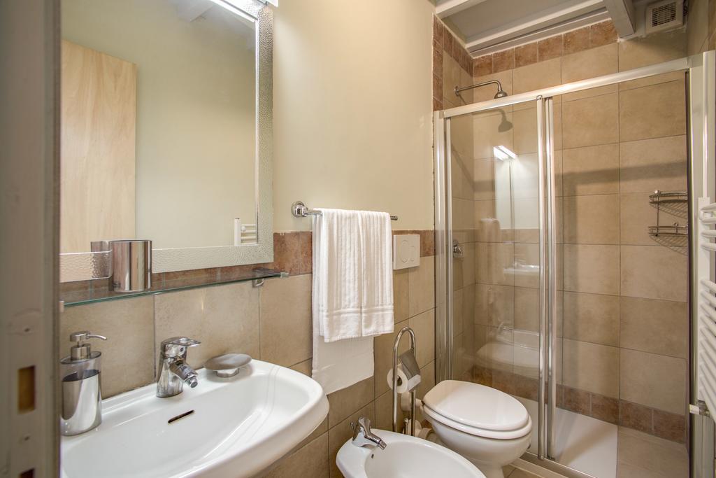 Three Bedroom Apartment Campo dei Fiori Roma Camera foto